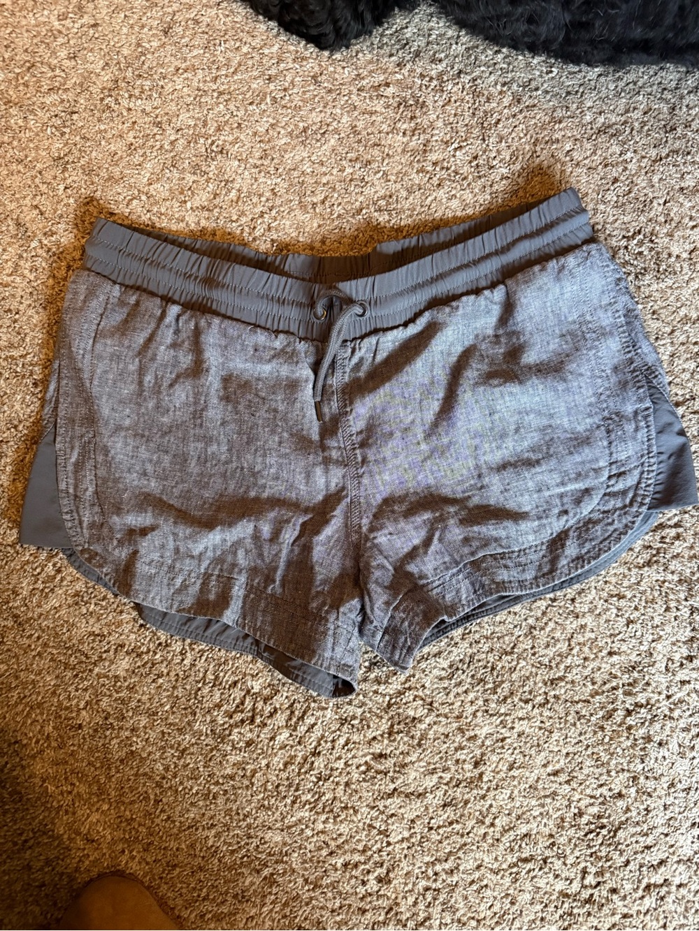 Athleta Charcoal Gray Athletic Linen-Blend Shorts